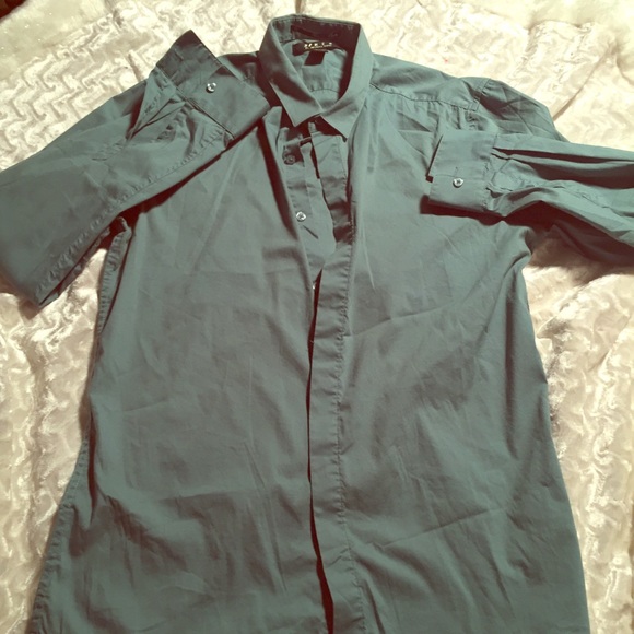 ☘️21Men Teal Button Down☘️ - Picture 1 of 4